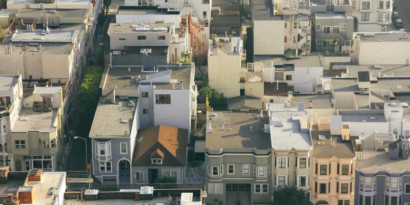 专业拖车服务全解析：从事故拖车到道路救援的完整指南