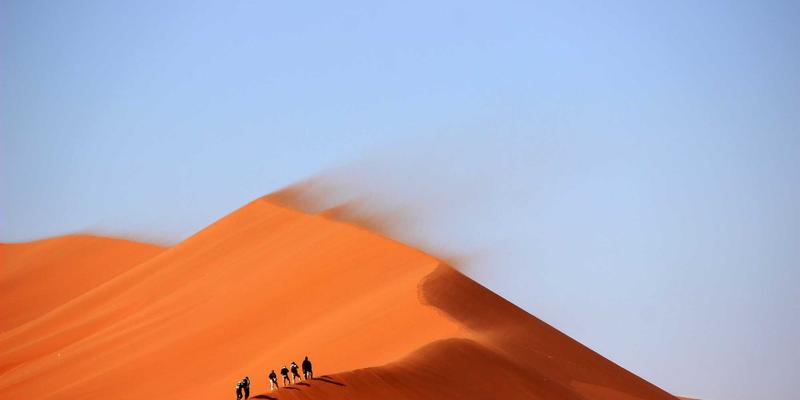 紧急拖车服务中的双重保障：如何守护您的隐私与车辆财产安全