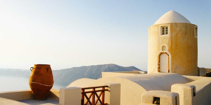 高速公路车辆爆胎紧急处理与拖车服务呼叫全流程详解：安全脱困指南